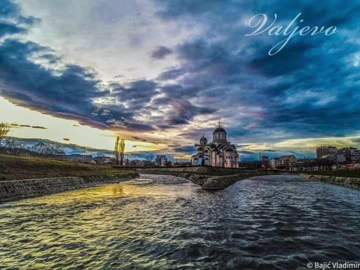 Apartman Cherry Gradac Valjevo Exteriér fotografie